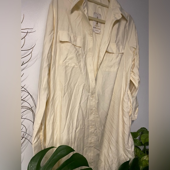 Oversize button-down dress, Size M - Picture 3 of 5